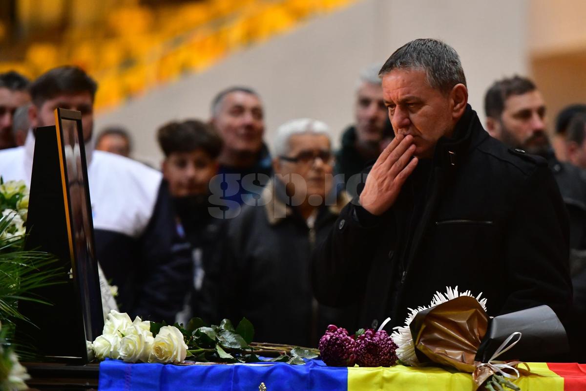 Gestul superb al jucătorilor de la FC Argeș în memoria lui Helmuth Duckadam