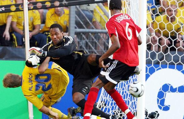 Fostul portar din Premier League a dezvăluit că se luptă cu o boală gravă: „Vă rog, mergeți la analize!”