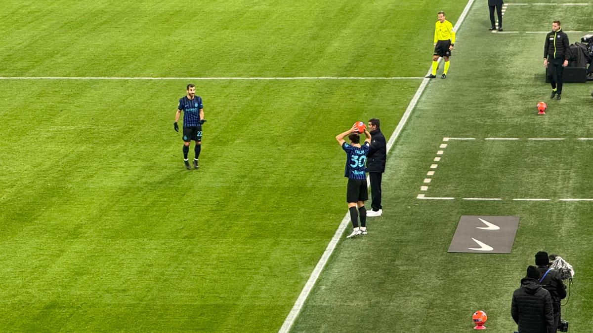 Chivu la Inter - Venezia, monitorizat 90 minute
