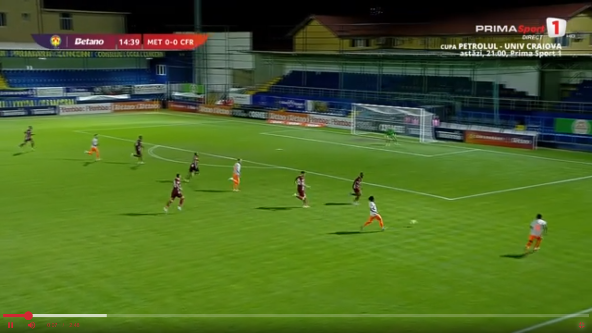 Nu s-a putut abține! Jucătorul lui CFR Cluj a făcut un penalty caraghios cu Metaloglobus și intră direct în ședință cu Pancu