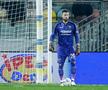 Benoit Costil se ocupă cu recoltarea de stridii