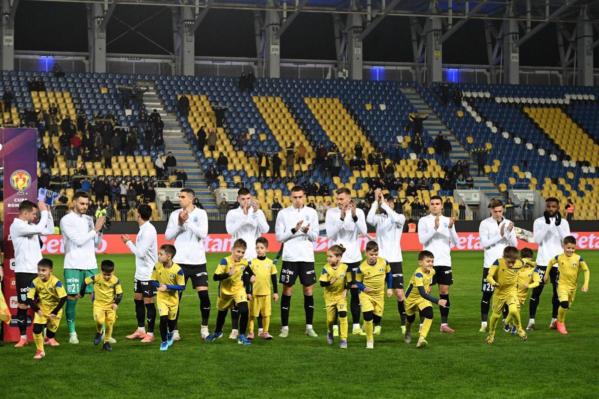 Petrolul - Universitatea Craiova, 4 decembrie 2025