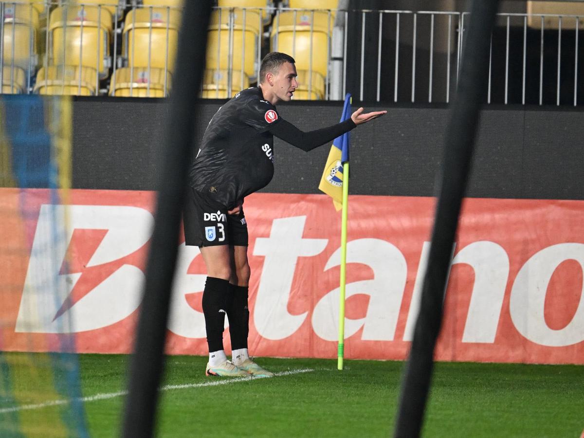 Filipe Coelho, după a treia victorie în 4 meciuri la Craiova: „Asta am încercat să fac și cred că am reușit”