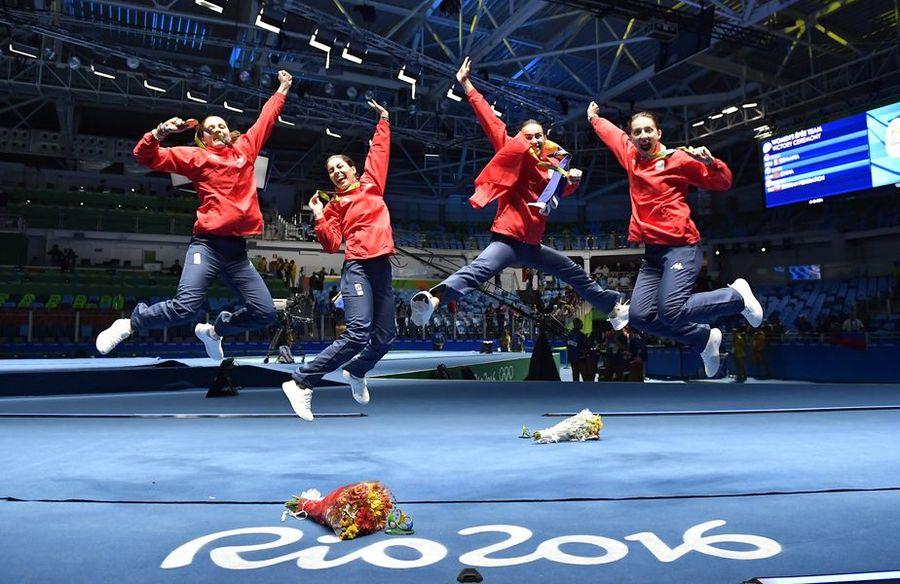 România vrea să spele imaginea de la ediția precedentă a Jocurilor Olimpice, de la Rio, unde a participat cu 97 de sportivi. A obținut o medalie de aur, una de argint și una de bronz. DEZBATERE GSP. Atenție la Jocurile Olimpice! Riscăm să ne întoarcem în urmă cu 85 de ani