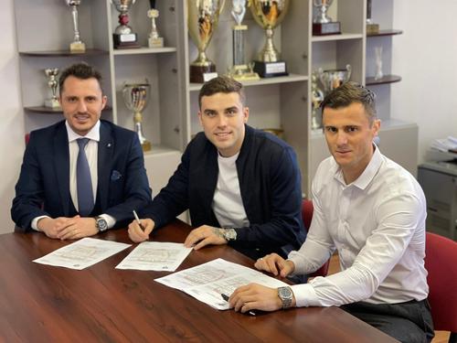 Atacantul Alexandru Ioniță I (31 de ani) a fost prezentat oficial la divizionara secundă Rapid.