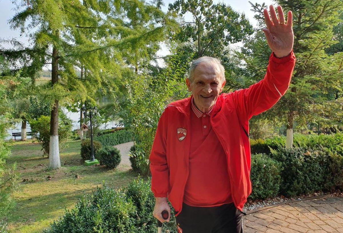 A murit Mircea Stoenescu, „cel mai vechi dinamovist în viață” » În urmă cu o lună, a plâns în dialog cu GSP: „Nu mai rezist!”