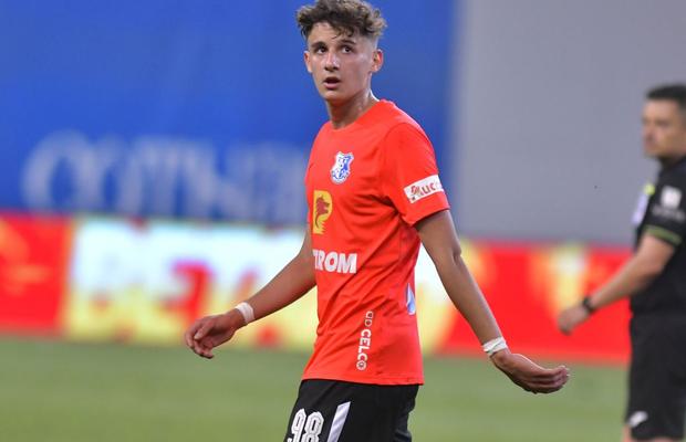 Mesaj dur din partea unui fost fotbalist cunoscut pentru fiul lui Gică Popescu: „Pe mine mă aruncau ăia pe garduri. Nu e nicio rușine să o arzi pe la ligile inferioare”