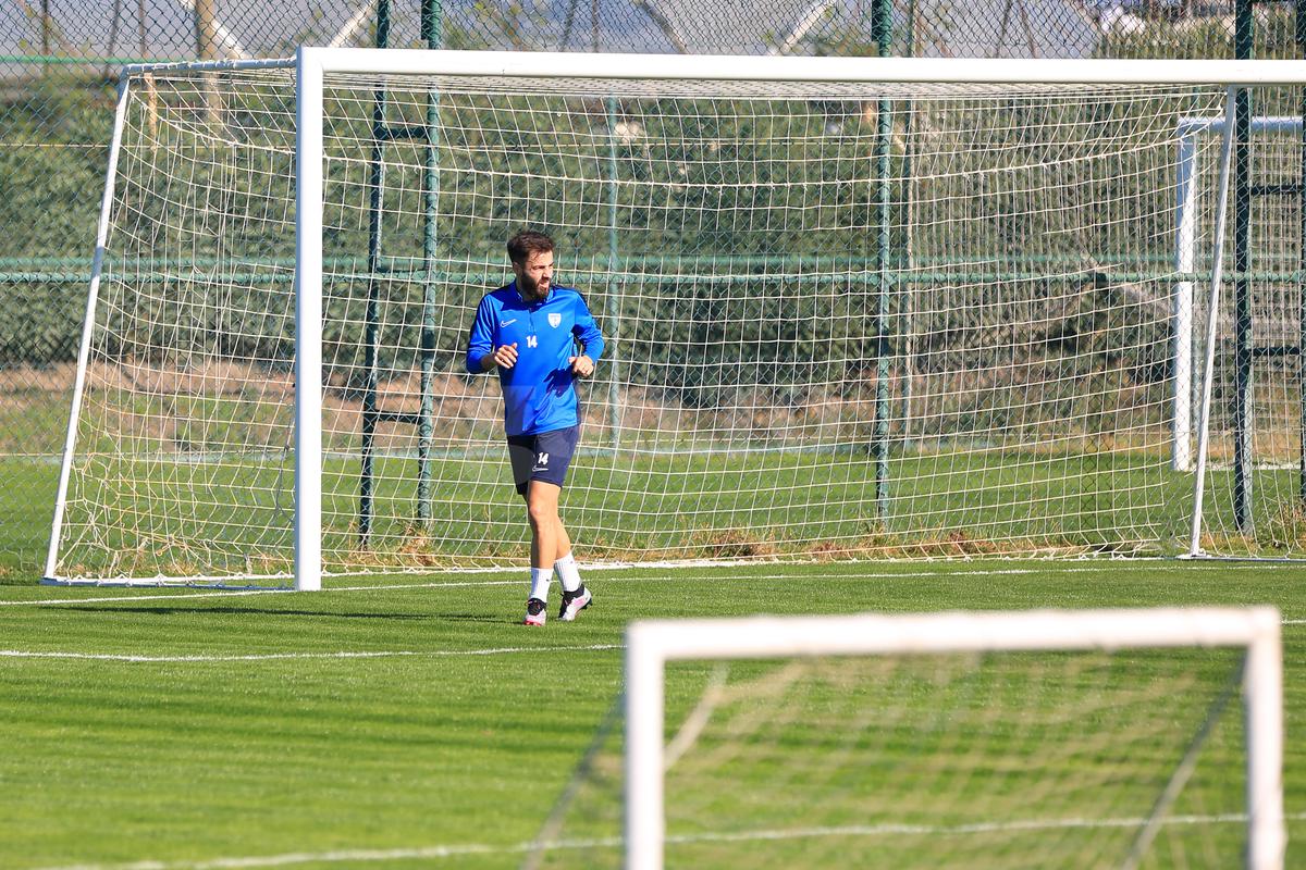 Puștiul pe val din Liga 1 nu vrea să repete greșelile fatale ale fotbaliștilor români: „Majoritatea fac pasul afară, apoi se întorc imediat”