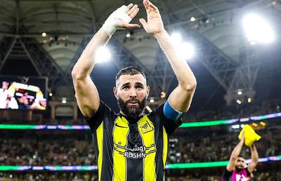 Saudiții nu-l lasă pe Karim Benzema să plece în Europa. Ce variante are atacantul francez al lui Al-Ittihad