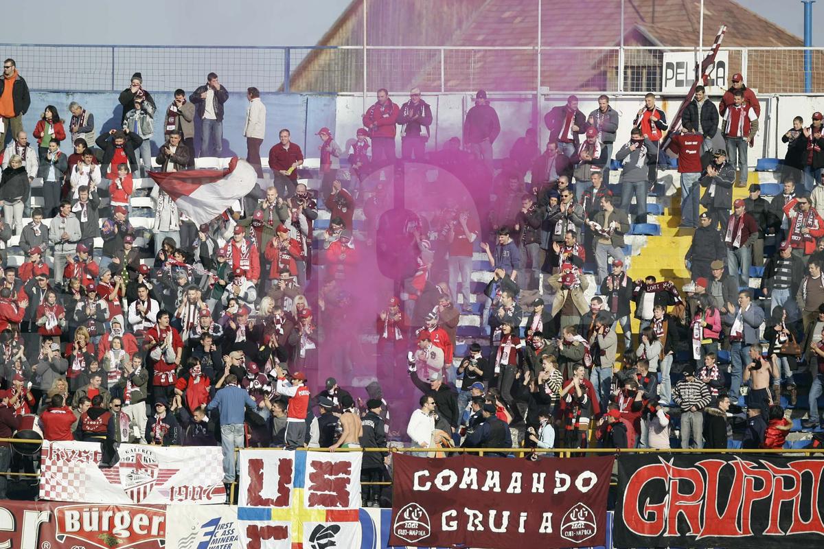 GLORIA BISTRITA - CFR CLUJ 2-2_24.11.2007