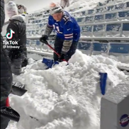 Probleme cu zăpada pe vechiul stadion al lui Buffalo Bills