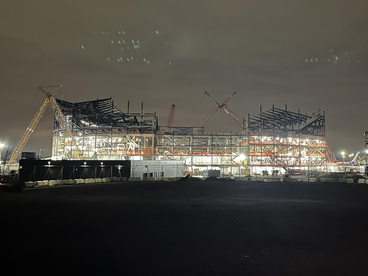 Americanii vin cu o nouă inginerie-SF » Ce va conține stadionul de 1,7 miliarde de dolari din Buffalo, locul unde zăpada ajunge la peste 2 metri în fiecare an