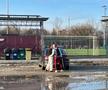 Voie bună înainte de Dubai » Rapidiștii s-au reunit la „Constructorul”: Șumudică îl ia în cantonament și pe fiul lui Claudiu Niculescu
