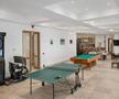 O noapte în vila privată a lui Novak Djokovic costă cât un sfert dintr-o garsonieră în București