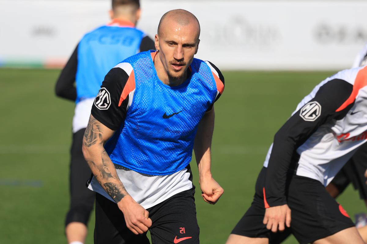 Vlad Chiricheș, apariție de impact în Antalya » Cum impresionează fotbalistul de 36 de ani
