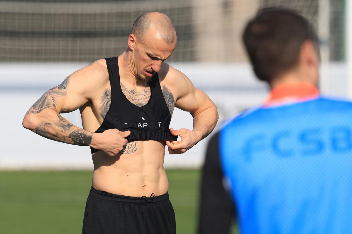 Vlad Chiricheș, apariție de impact în Antalya » Cum impresionează fotbalistul de 36 de ani