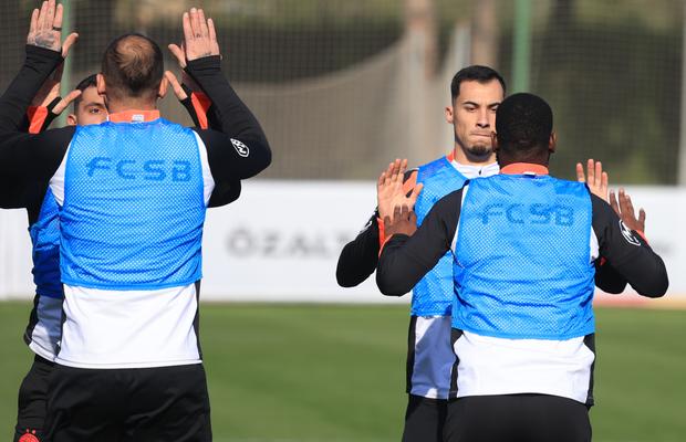 FCSB începe 2026 cu un titular nou: i-a convins instant pe Charalambous și Pintilii