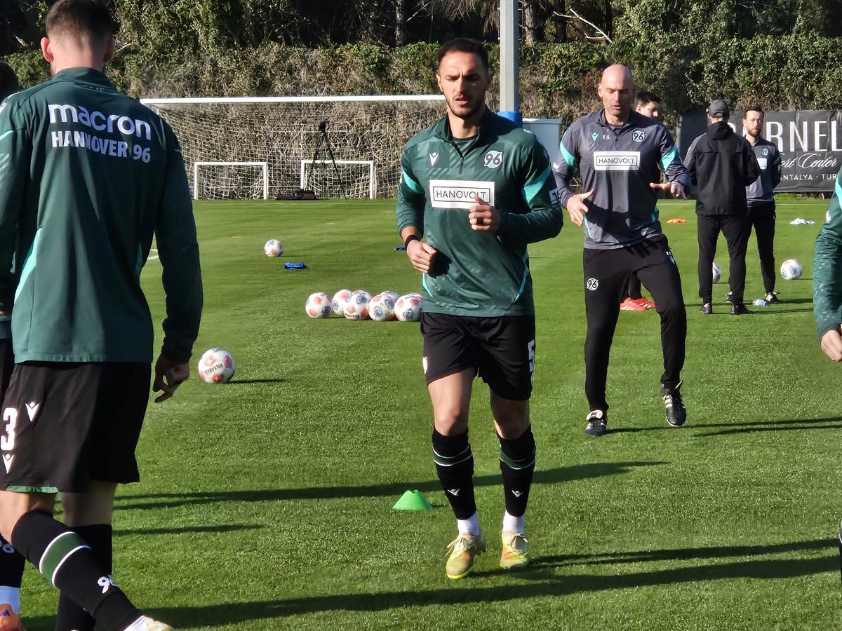 Virgil Ghiță, în Hannover - Monchengladbach, partidă de pregătire din Antalya