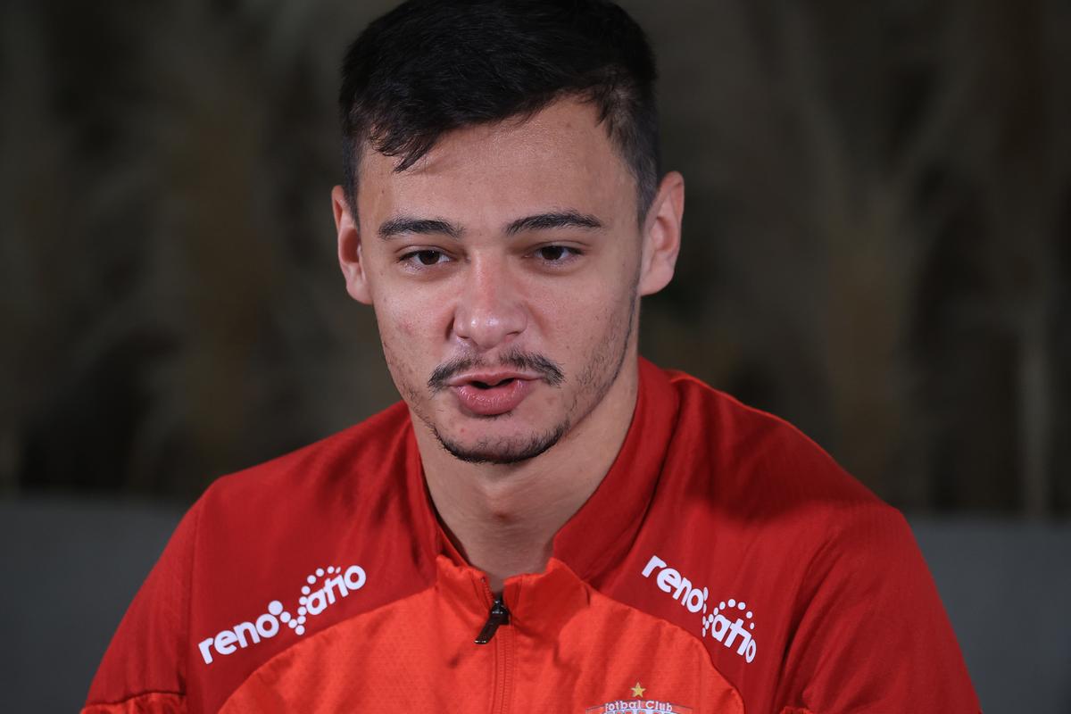 Valentin Țicu, primele declarații în tricoul lui Dinamo: „M-am gândit că nu mai pot juca, dar acum vreau să mă bucur din nou de fotbal” + Ce le-a promis fanilor