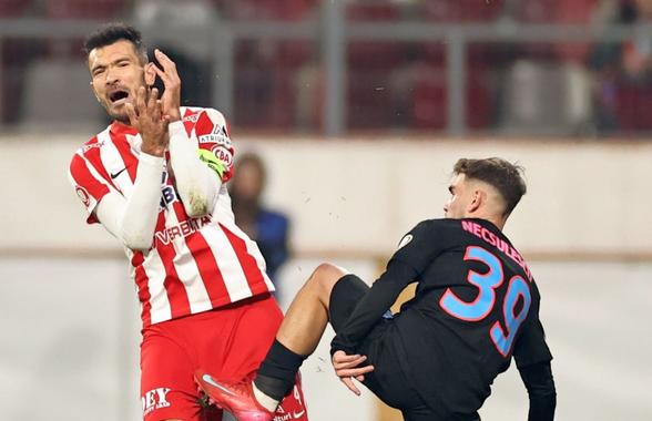 După Vlăsceanu, FCSB se mai desparte de un jucător » Pleacă împrumut în Liga 2