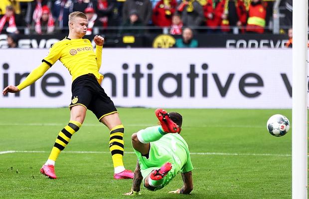 Erling Haaland, de NEOPRIT! Record impresionant stabilit de noul puști-minune al lui Dortmund!