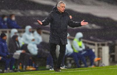 Tottenham - Chelsea 0-1 » Jose Mourinho nu mai „zgârie” decât în conferințe: „Nu meriți un răspuns”