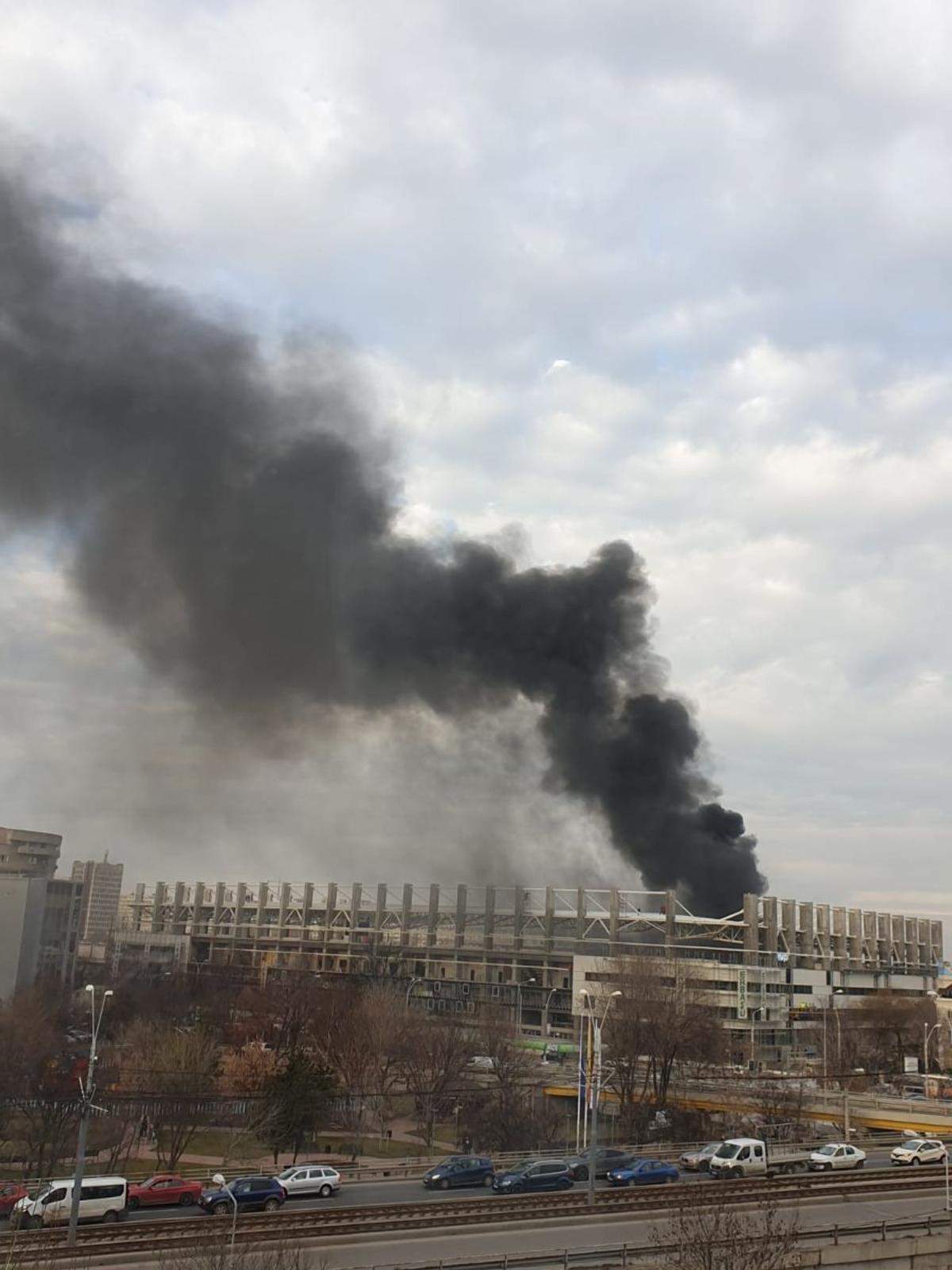 Incendiu în incinta stadionului Giulești