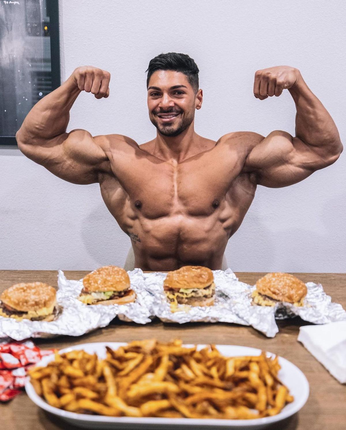 FOTO Cine e sportivul care le depășește pe Inna și Antonia în topul celor mai urmărite persoane din România pe Instagram