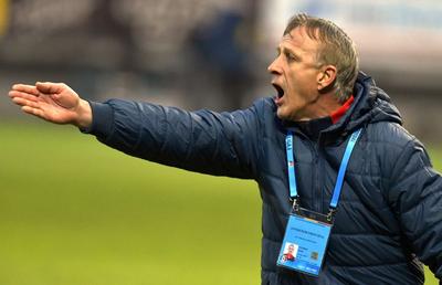 Emil Săndoi: „În sfârșit, nu mai sunt obligat să bag aceiași jucători”