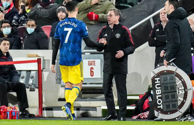 IFAB ia în calcul păstrarea regulii cu cinci schimbări » Când se decide totul