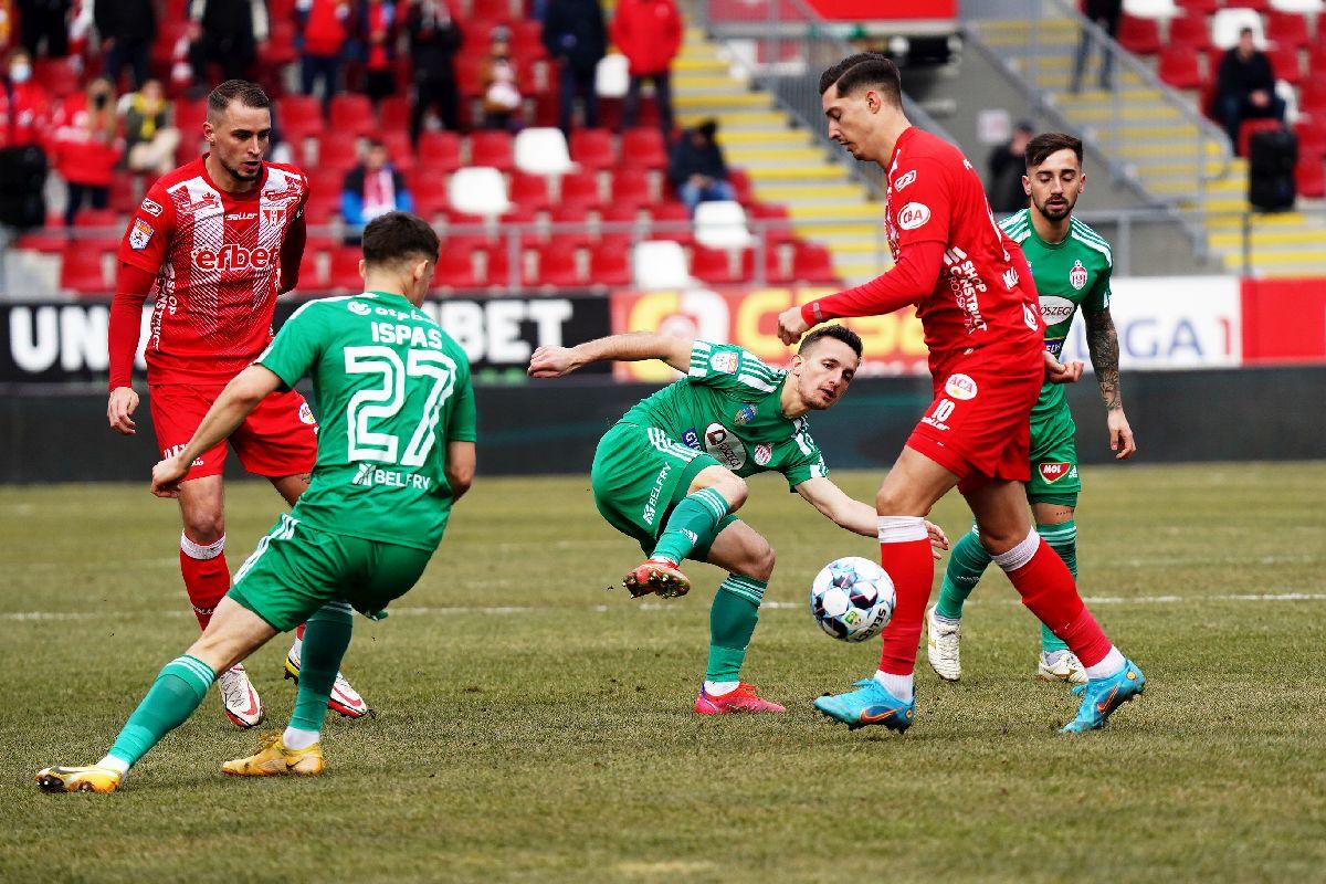 Au schimbat antrenorul, ghinionul a rămas același » UTA, altă ratare uriașă în Liga 1