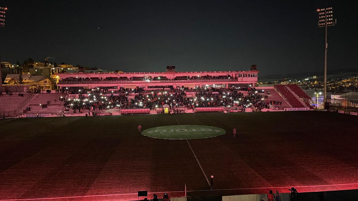 Congelatorul din Gruia » Anunțul făcut de crainic în timpului derby-ului CFR - FCSB: „Vă rugăm!”
