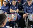 Jay Foulston (22 de ani), fundașul central al lui Taunton Town, echipă din al șaselea eșalon al fotbalului britanic, a fost surprins pe o aplicație de întâlniri într-o fotografie oficială a clubului.