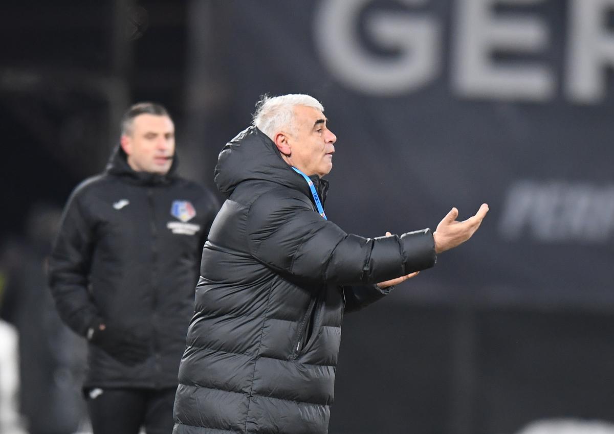 Gigi Becali pregătește o schimbare la FCSB » Ce prim „11” ar putea alinia