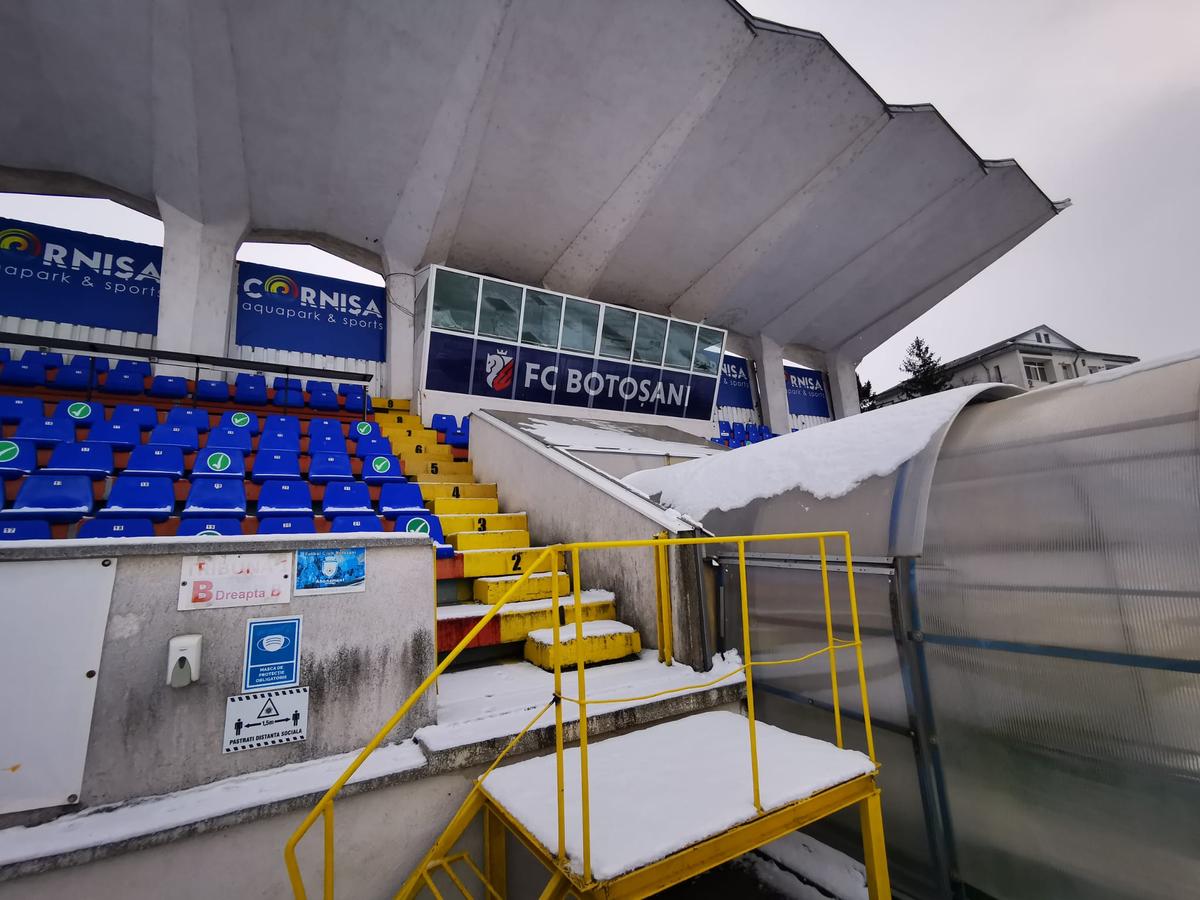 Stadionul lui FC Botoșani cu o zi înaintea meciului cu Petrolul