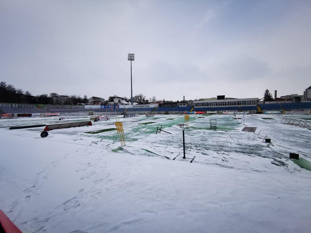 Stadionul lui FC Botoșani cu o zi înaintea meciului cu Petrolul