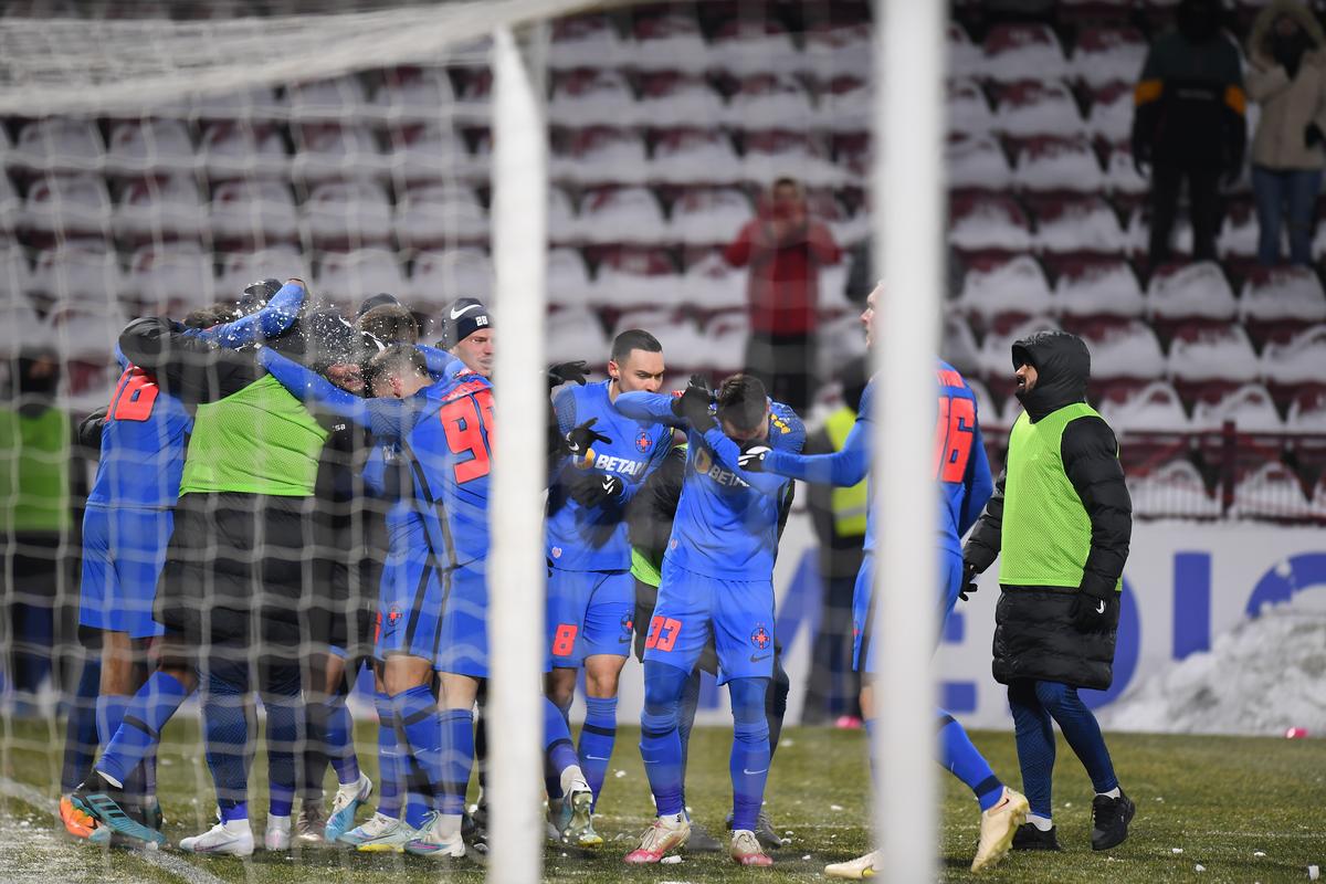 Cum a fost primit Omrani la revenirea în Gruia, înainte de CFR Cluj - FCSB
