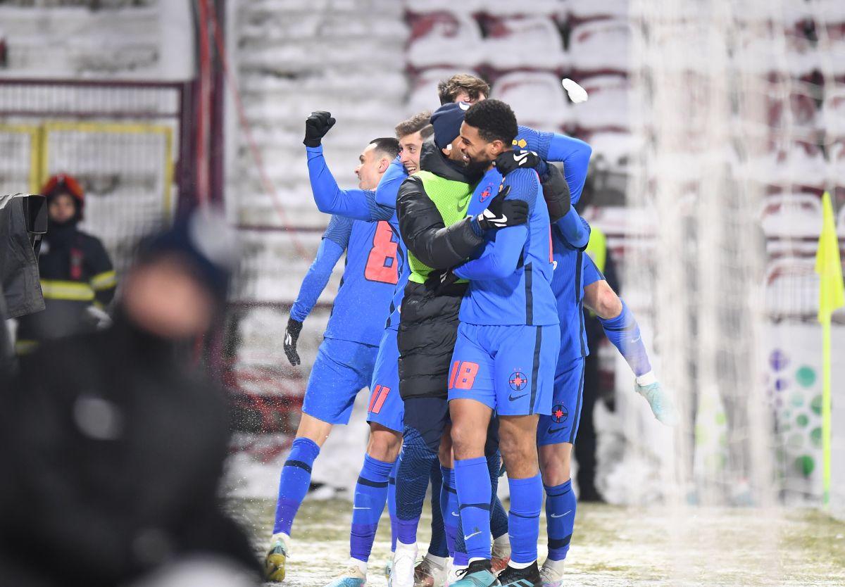 Dan Petrescu, reacție necaracteristică după eșecul cu FCSB: „Suntem vulnerabili?”