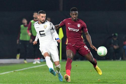 Albin Berisha (stânga), noul transfer de la Petrolul, foto: Imago Images