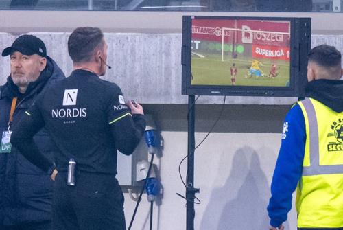 Fostul arbitru internațional Cristi Balaj, acum președintele celor de la CFR Cluj, a vorbit la GSP Live despre greșelile de arbitraj ale lui Istvan Kovacs din Sepsi - CSU Craiova 1-3.
