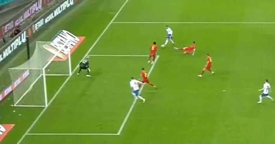 Golul Farului din derby-ul cu FCSB, anulat după 7 minute de analiză în camera VAR » Liniile trasate încurcă și mai tare faza