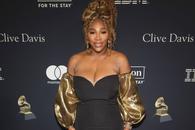 Serena Williams a apărut într-o ținută îndrăzneață la petrecerea iernii din Beverly Hills: „Când te cheamă, te urci în avion și o faci!”