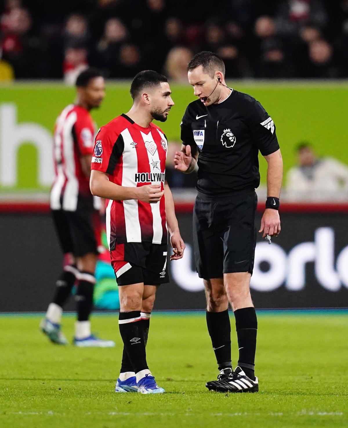 Manchester City a uitat regulamentul! Gol inedit primit de la Brentford
