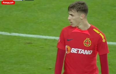 Tavi Popescu, reproșuri la adresa unui coechipier » Ce s-a întâmplat în minutul 41 din FCSB - Farul