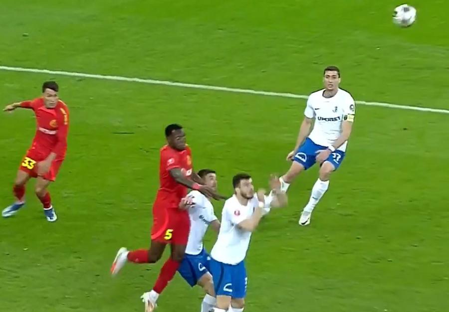 Niciun derby fără scandal! Verdictul specialiștilor la faza care a decis FCSB - Farul, penalty-ul din prelungiri