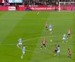 Gafă de amatori făcută de fundașii lui Manchester City » Au uitat regulamentul și i-au lăsat pe cei de la Brentford să marcheze