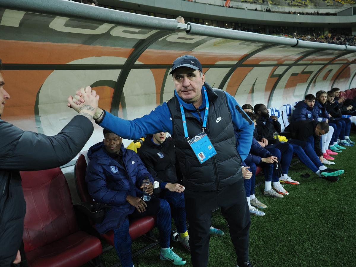 Golul Farului din derby-ul cu FCSB, anulat după 7 minute de analiză în camera VAR » Liniile trasate încurcă și mai tare faza