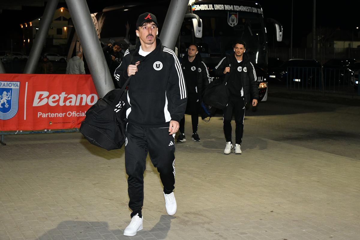 U Craiova - U Cluj, imagini surprinse îniante de meci