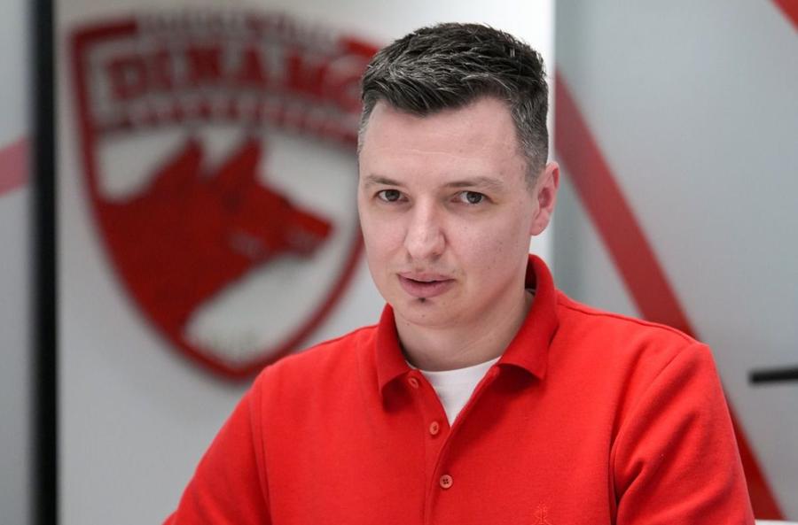 Cosmin Mihalescu, noul director sportiv al lui Dinamo / foto: Dinamo București Official Lovitură totală pe care o poate da Dinamo » „Viitorul titular al naționalei” e gata de un transfer spectaculos: 3.000.000 de euro!