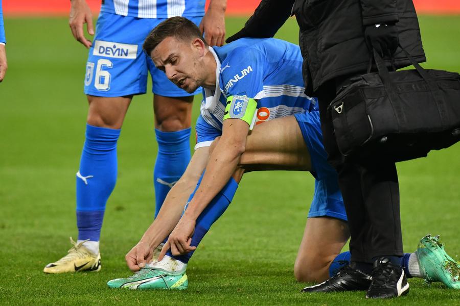 Nicusor Bancu: Universitatea Craiova - Universitatea Cluj, runda #25 din Superliga // foto: Cristi Preda (GSP) Mitriță și Baiaram nu sunt singurii » Universitatea Craiova îl lasă să plece pe cel mai vechi jucător din echipă
